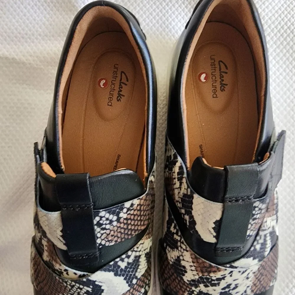Clarks Black and Brown Snake Print Athletic Shoes